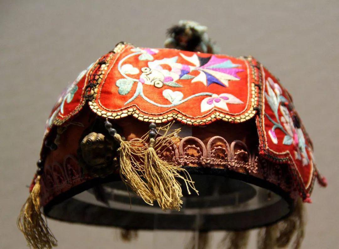 中國(guó)手工刺繡，永不過(guò)時(shí)的美